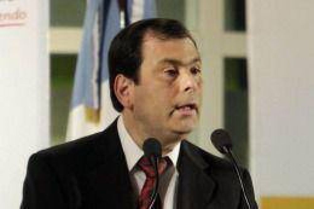 "La Justicia tiene que investigar porque son acciones organizadas"