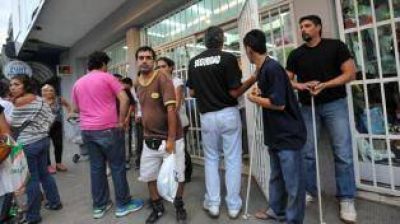 Corridas, rumores, robos y terror en el centro