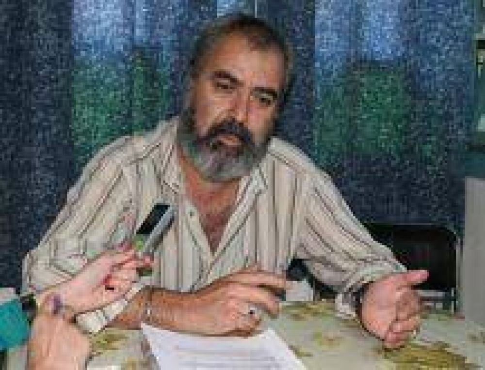 Mart�nez Lastra buscar� resolver el d�ficit habitacional de los municipales bonaerenses