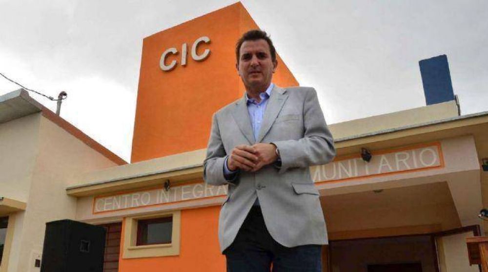 P�rez tomar� menos deuda, pero deber� resignar obras