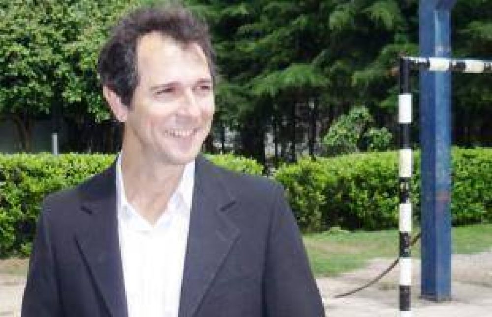 Silva confirm� que depositan el aguinaldo este viernes por la tarde
