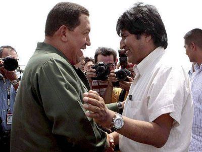 Evo Morales llega a Cuba para visitar a Ch�vez