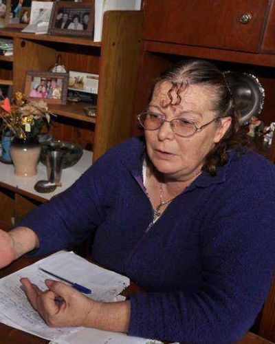 POL�MICA POR UNA ELECCI�N: "La C�mpora se est� metiendo en los barrios"