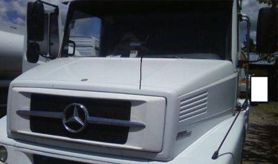 Camionero ebrio choc� a m�vil policial