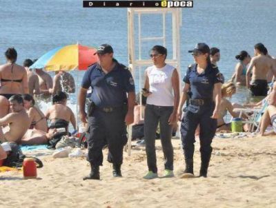 Aplican tolerancia cero con el alcohol en las playas del Arazaty