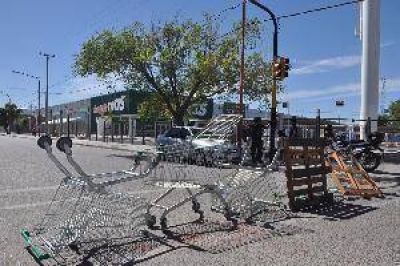 R�o Negro en estado de alerta m�xima