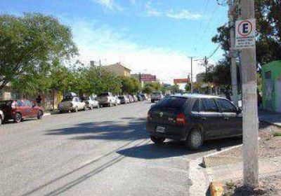 Ampl�an cobro de estacionamiento en Las Grutas 