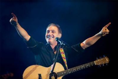 Franco de Vita en Comodoro