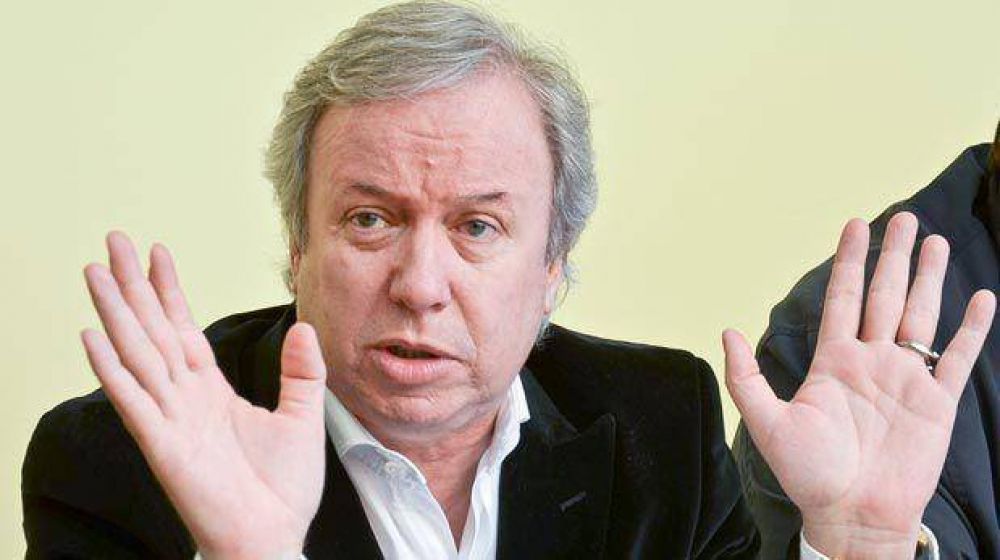 Peralta: �en este momento la democracia nos necesita a todos�
