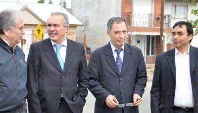 Usina e interconectado, obras que se planea terminar a mediados de 2013