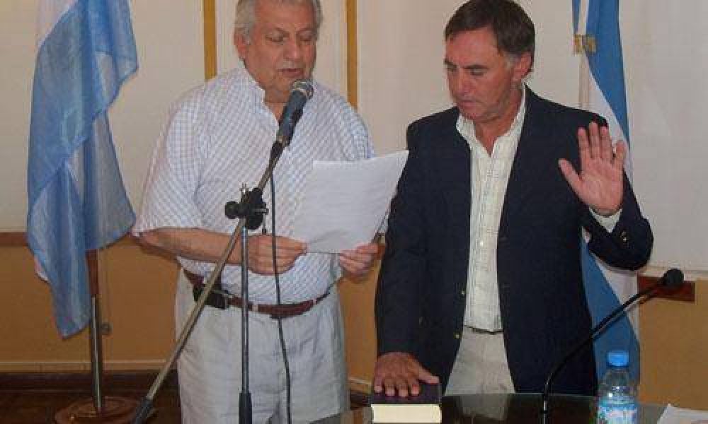 El Concejo repiti� la sesi�n anulada por una concejal trucha
