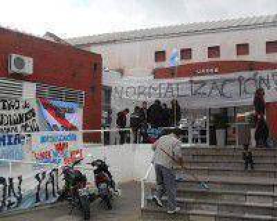 Termin� la normalizaci�n, pero la lucha contin�a en la Uader