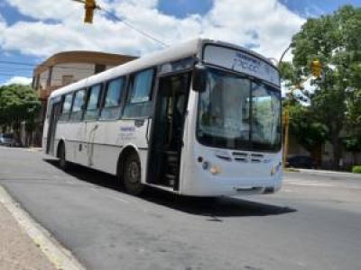 Padula recibe a intendentes preocupados por el servicio 