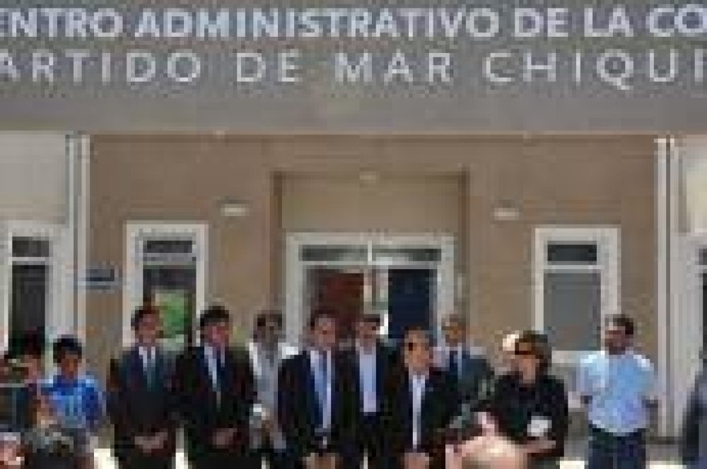 Scioli inaugur� un centro administrativo en Santa Clara del Mar