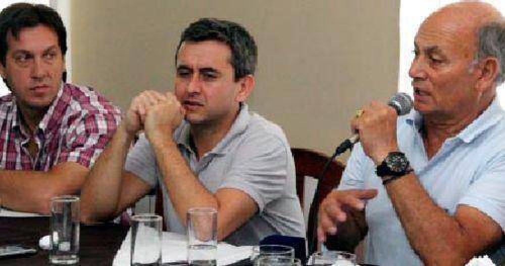 Venegas: �No gobiernan, siembran desidia y enfrentamiento� 
