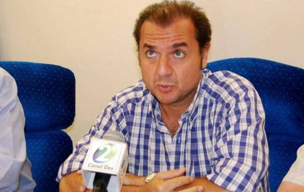 La UCR cuestion� que no haya bono navide�o para los estatales 