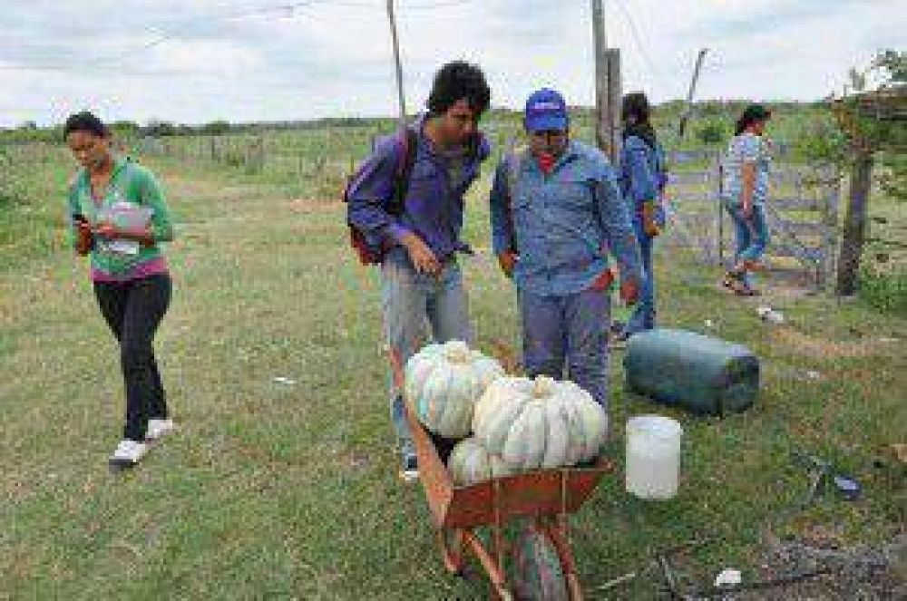 La educaci�n rural profundizar� su etapa transformando su orientaci�n