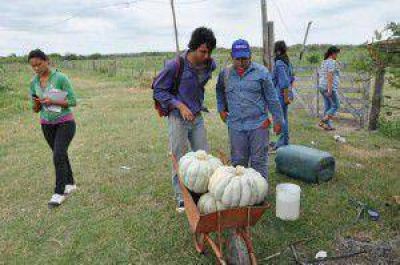 La educaci�n rural profundizar� su etapa transformando su orientaci�n
