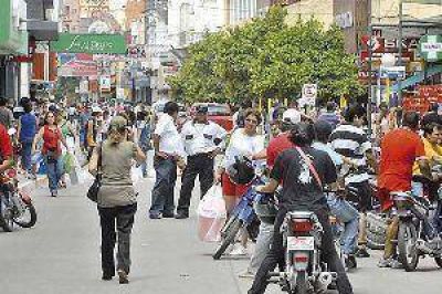 Fue un domingo diferente con intenso movimiento comercial
