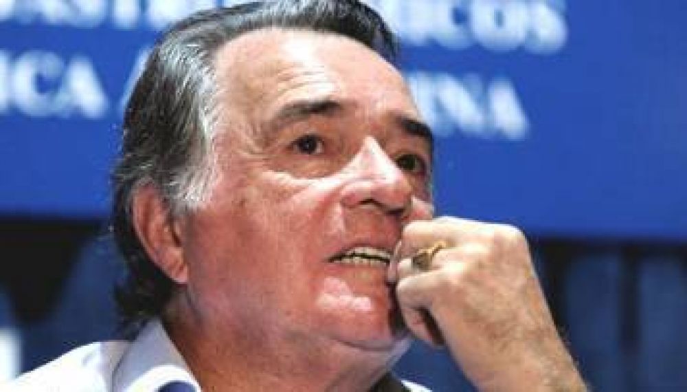 Para Barrionuevo, De la Sota es el canditato del PJ para 2015