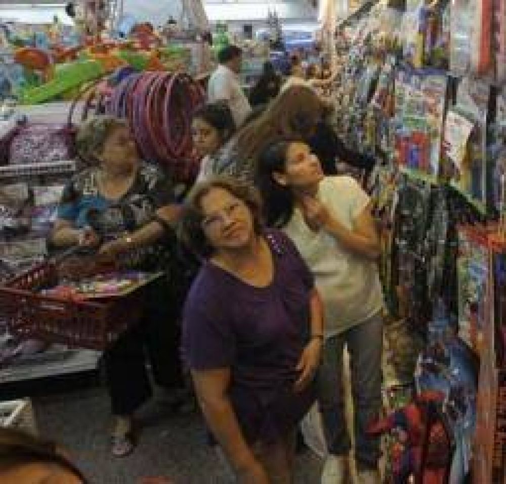 Ni la Navidad pudo reactivar las ventas del comercio riojano