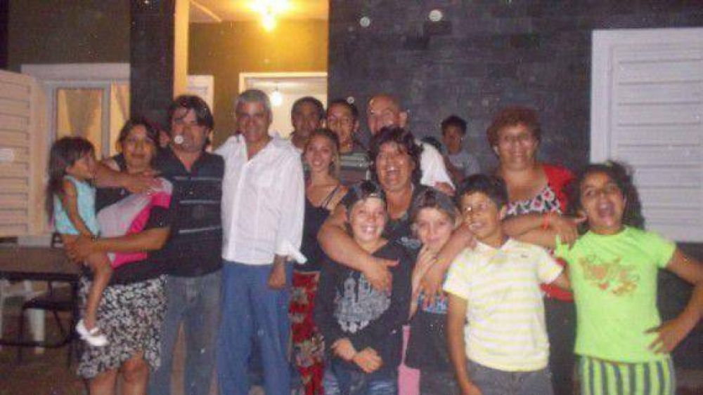 Villa Mercedes: el Vicegobernador brind� junto a familias que pasaron Navidad en sus nuevas casas
