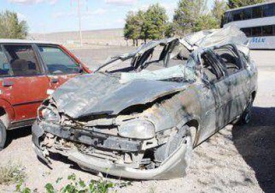 Dos muertos y una nena grave tras un choque con un caballo en la Ruta 22 