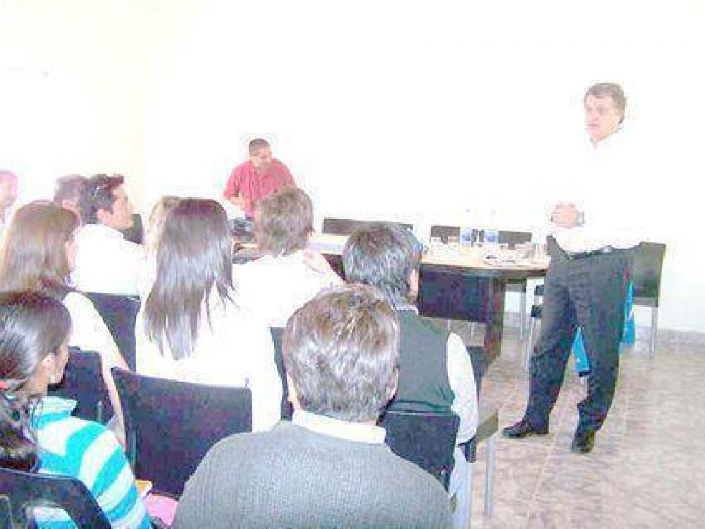 Estudios avalan instalaci�n de parque  Industrial comunitario 