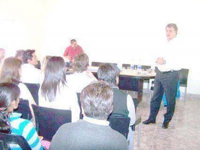 Estudios avalan instalaci�n de parque  Industrial comunitario 