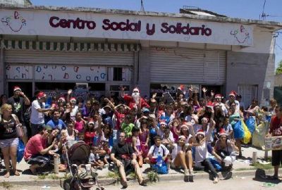 400 chicos de Monte Grande tuvieron su propio Pap� Noel