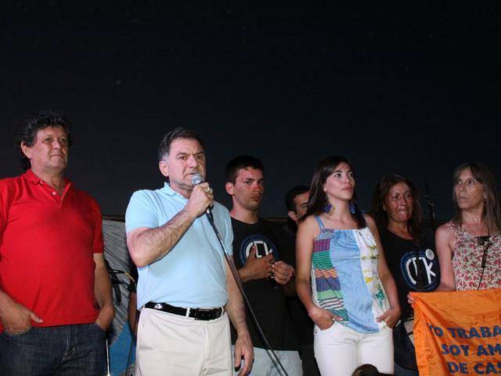 FLORENCIO VARELA: Apoyo para Cristina