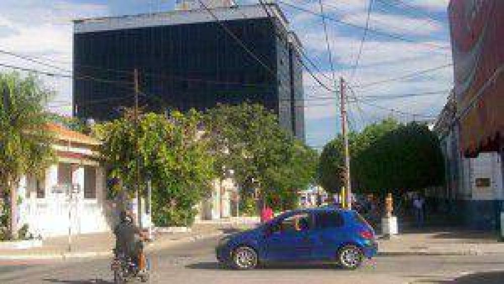 Rige receso administrativo en el �mbito estatal y se atiende de 8 a 12