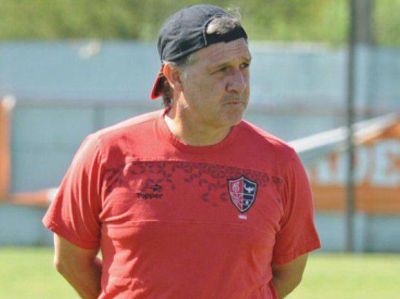 Newell's: Martino todav�a espera por su regalito de Navidad
