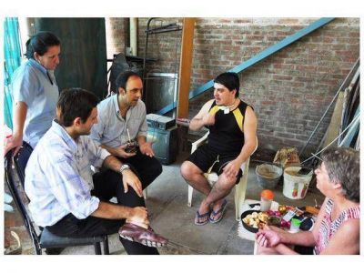 El Intendente brind� por la Navidad con pacientes de Internaci�n Domiciliaria