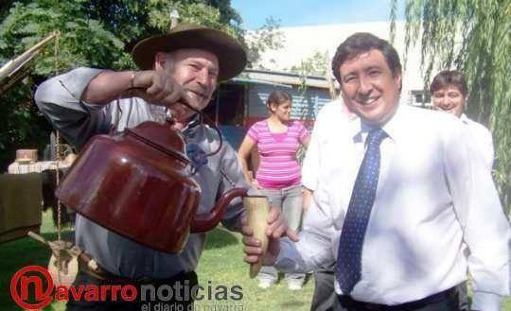 El ministro fue invitado por los justicialistas de Navarro a pasar un rato en La Protegida 