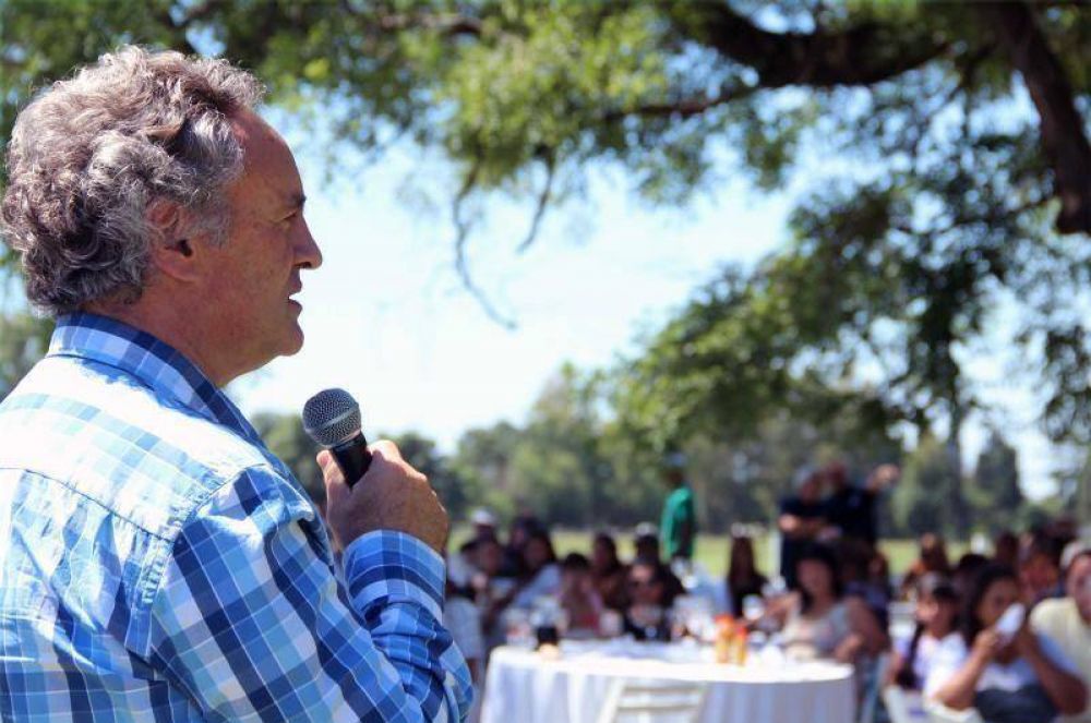 LAS COORDINACIONES TERRITORIALES Y EL PROGRAMA �ARGENTINA TRABAJA� TUVIERON SU FIESTA DE FIN DE A�O