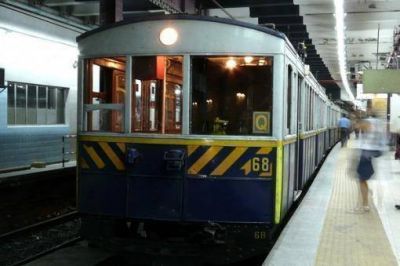 Aseguran que "no hay que cerrar" la l�nea A para cambiar la flota de trenes del ramal