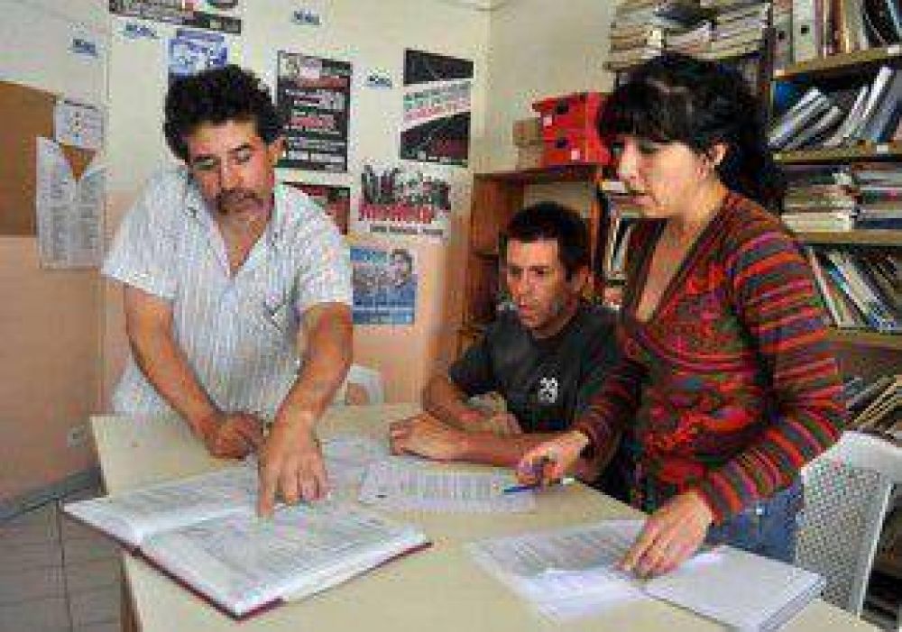 ATEN denunci� a la anterior conducci�n de vaciamiento 