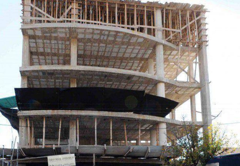 Podr�an suspender las construcciones por 3 a�os 