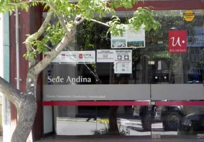 Docentes de UNRN con incertidumbre laboral por designaciones para el 2013