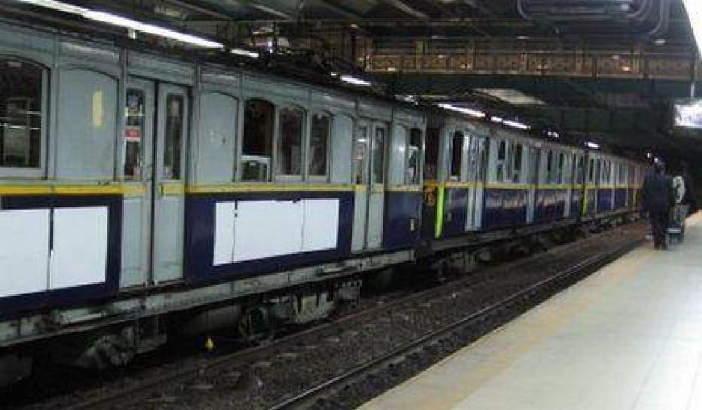 Aseguran que "no es necesario" cerrar la l�nea A para recambiar la flota