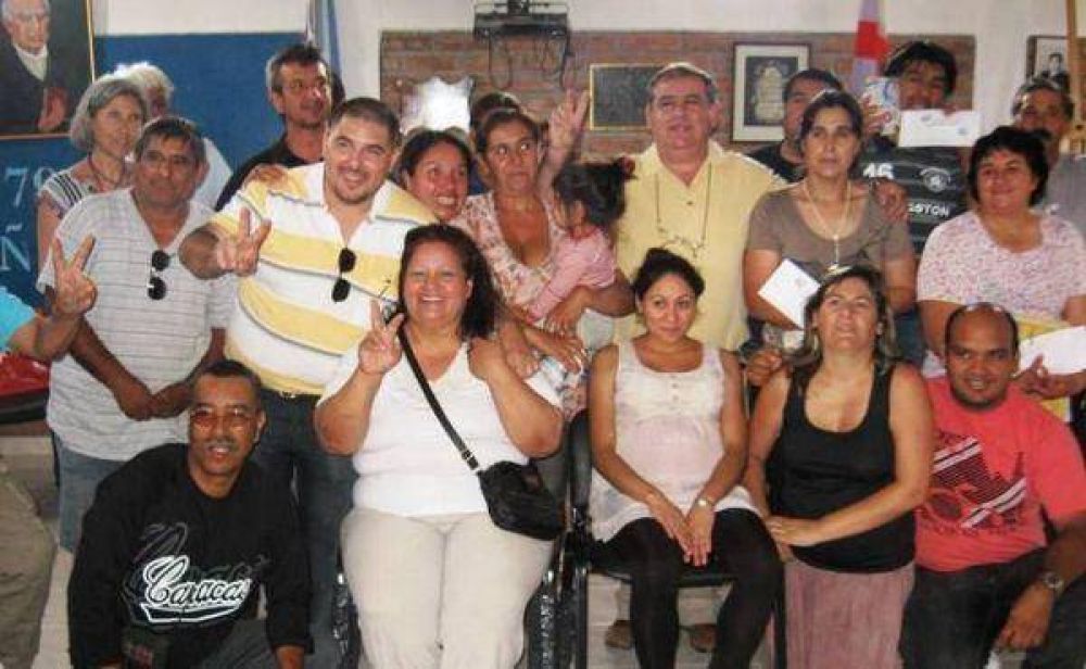 Entregaron microcr�ditos a emprendedores en Pinchas