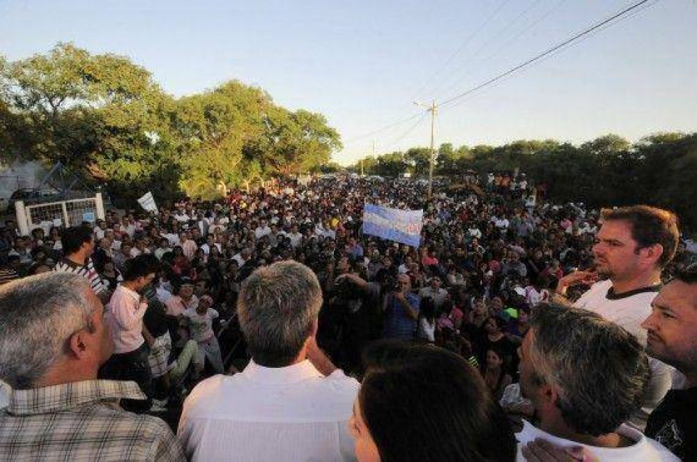 Quedaron inauguradas 20 cuadras de pavimento en el Barrio 9 de Julio