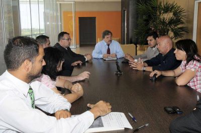 El servicio de transporte interurbano funcionar� con normalidad