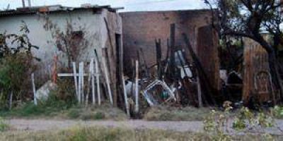 Vinculan incendio con un homicidio reciente en el B� Antenor Gauna