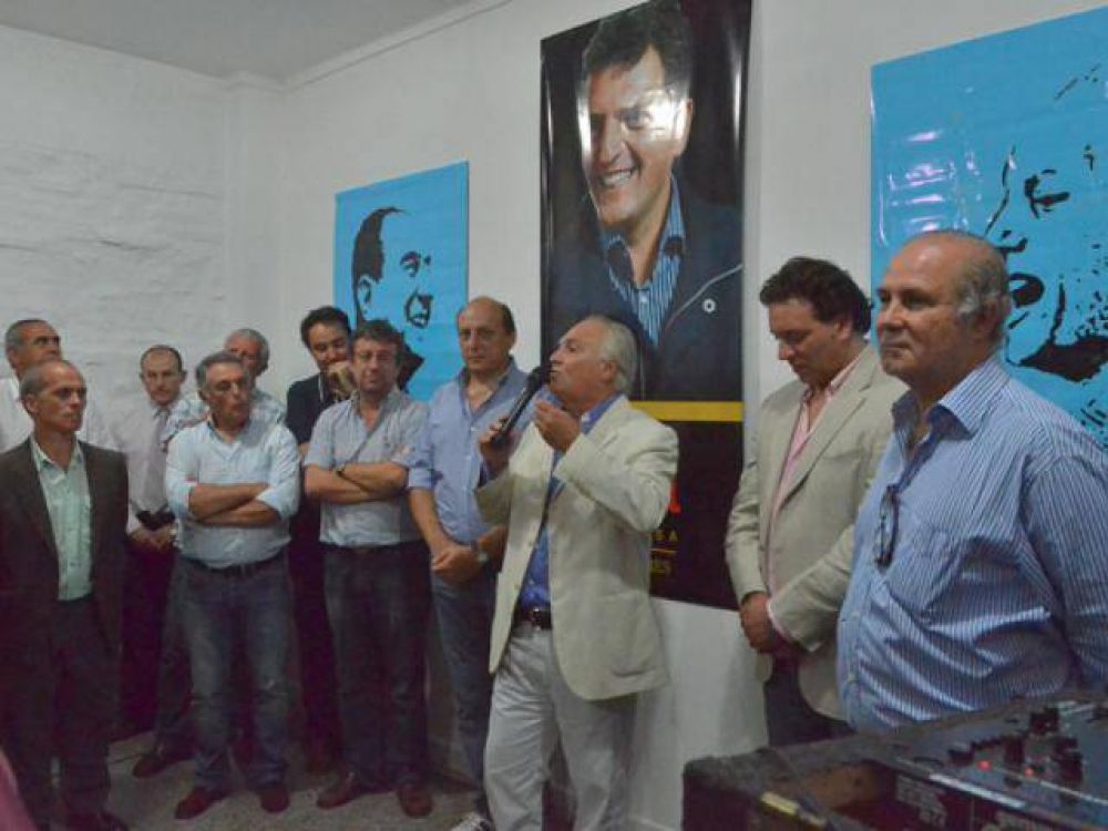 Apertura de un local massista en el distrito