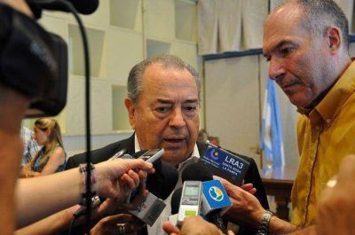 Jorge: "Si se unen es porque hay algo il�gico detr�s"
