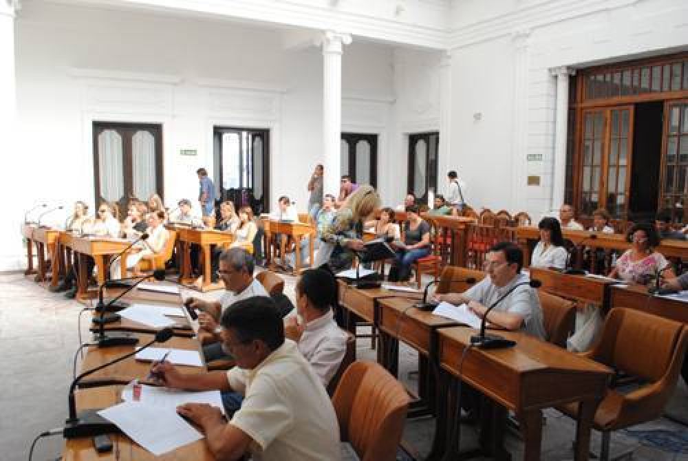 El Concejo Deliberante trata aumento de tasas y el tema del boleto