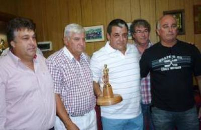 Mitre se qued� con el Pedro de oro