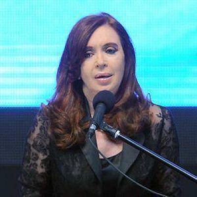 Cristina volvi� a cancelar viaje por recomendaciones m�dicas